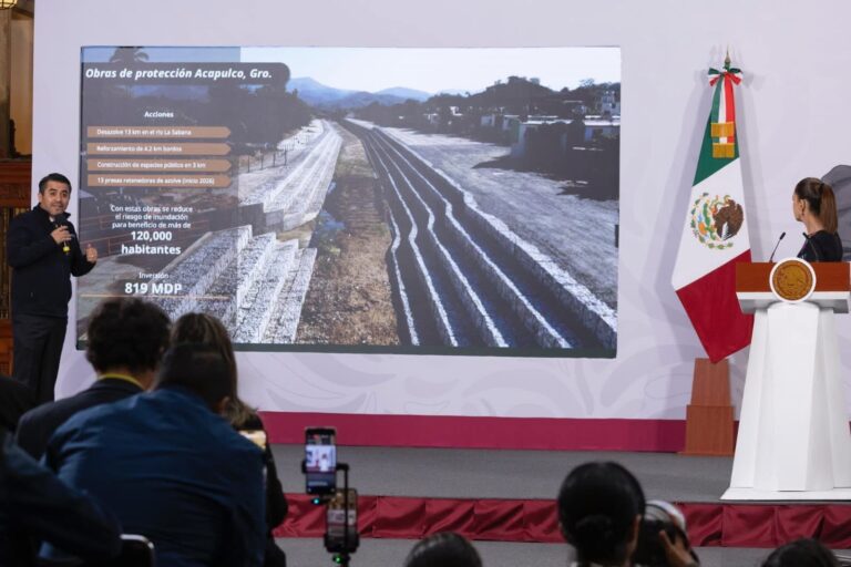 Millonaria inversión para frenar inundaciones en Mexico