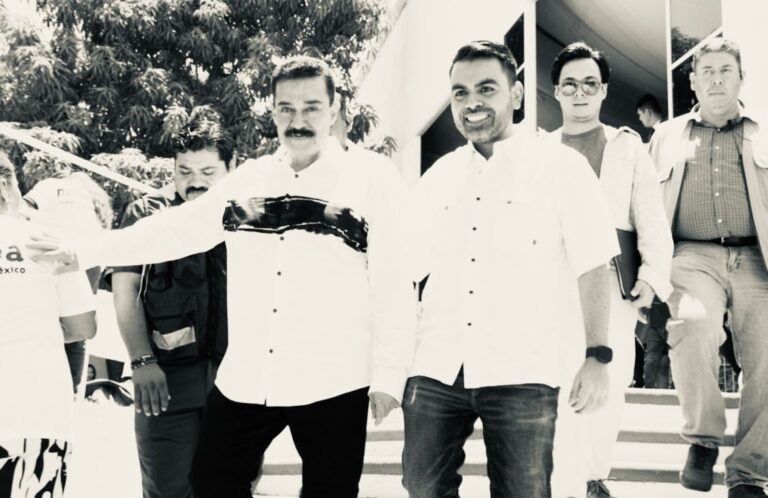 Puerto Vallarta en la Mira del Senador Lomelí